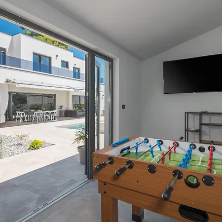 度假居 4 Bedroom Beautiful In