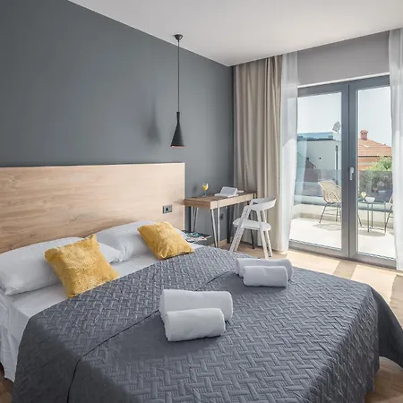 בית נופש 4 Bedroom Beautiful In